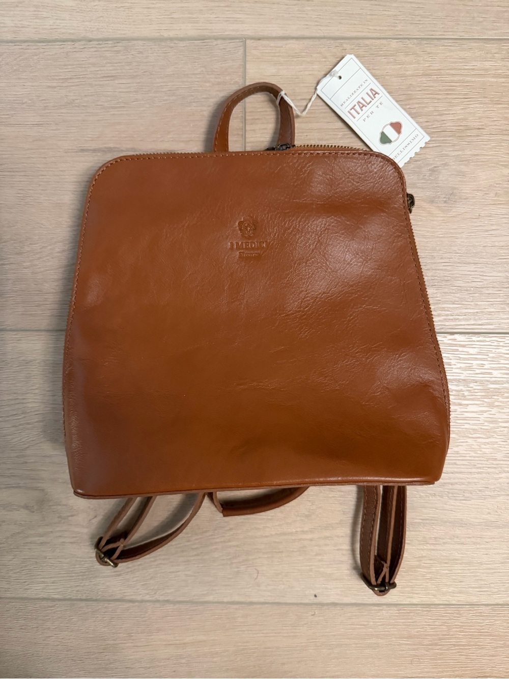 I Medici Firenze genuine Italian leather backpack crossbody convertible purse